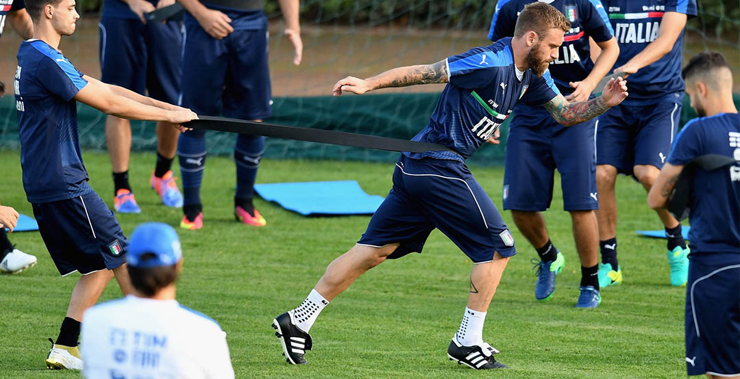 De Rossi to Debut Adidas Copa Mundial Boots Against Spain Tomorrow ...